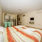 Holiday Garden Resort Apartment