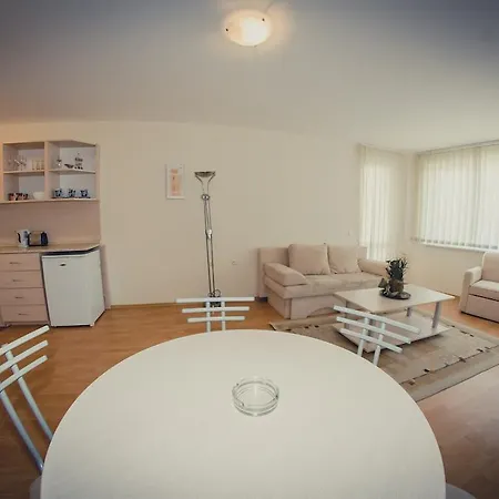 Apartament Garden *